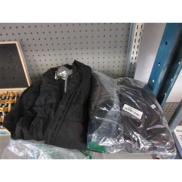 2 Heated Vests - No Batteries - Size Unknown 