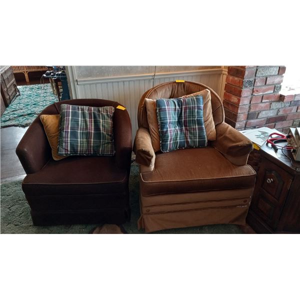 2 SWIVEL CHAIRS