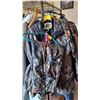 Image 1 : PANT & JACKET CAMO SET, JACKET SZ M, PANTS SZ L, W/ZIPOUT LINER