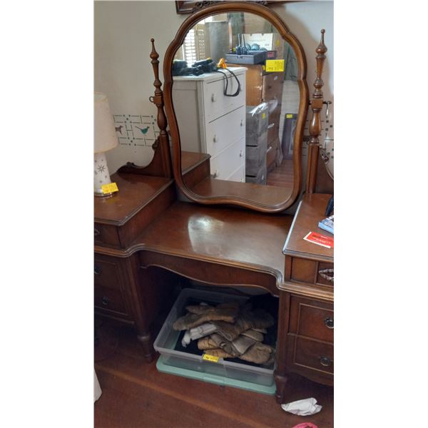 ANTIQUE MIRROR VANITY