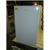Image 1 : GALANZ WHITE BAR FRIDGE