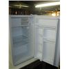 Image 3 : GALANZ WHITE BAR FRIDGE