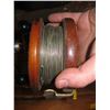 Image 2 : WOODEN PEATS REEL