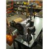 Image 3 : SINGER COMMERCIAL SEWING MACHINE W/STOOL