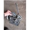 Image 2 : HAND WINCH