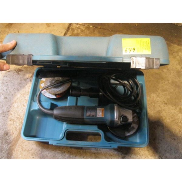 MAKITA 4" ANGLE GRINDER