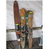 Image 1 : 4 VINTAGE WATER SKIS