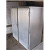 Image 2 : DOUBLE DOOR REFRIGERATED COOLER/FREEZER, WORKS