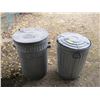 Image 1 : 2 METAL GARBAGE CANS