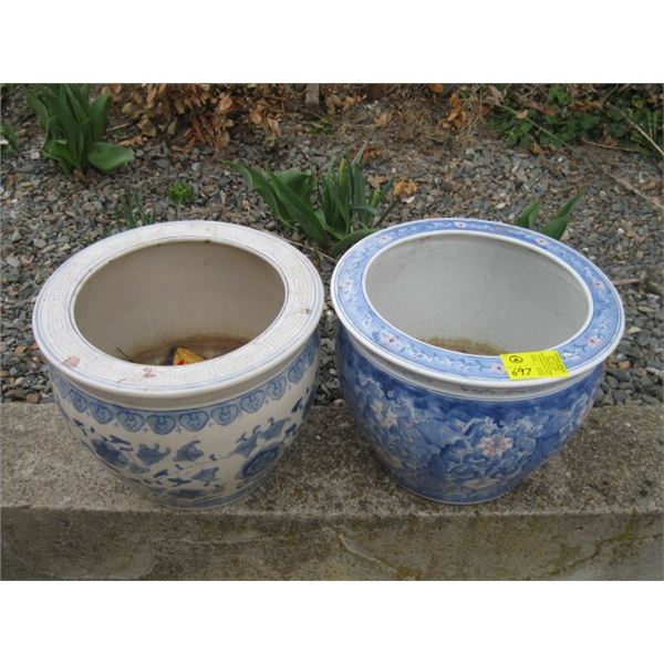 2 BLUE PLANT POTS