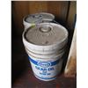 Image 1 : 2 PAILS OF GEAR OIL