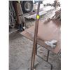 Image 1 : 2 PRY BARS & SPRAYER