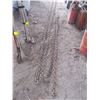 Image 1 : BUCKET OF HEAVY CHAIN W/HOOKS