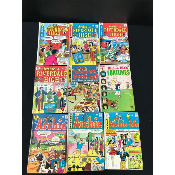 LOT OF 9 COMICS