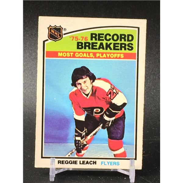 1976 O-PEE-CHEE RECORD BREAKER REGGIE LEACH FLYERS