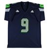 Image 3 : KENNETH WALKER III SIGNED SEATTLE SEAHAWKS JERSEY (BECKETT COA)