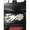 Image 2 : JORGE MASVIDAL SIGNED UFC FIGHT GLOVE