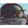 Image 1 : MULTI SIGNED STAR WARS MANDALORIAN 8X10 (BECKETT COA)