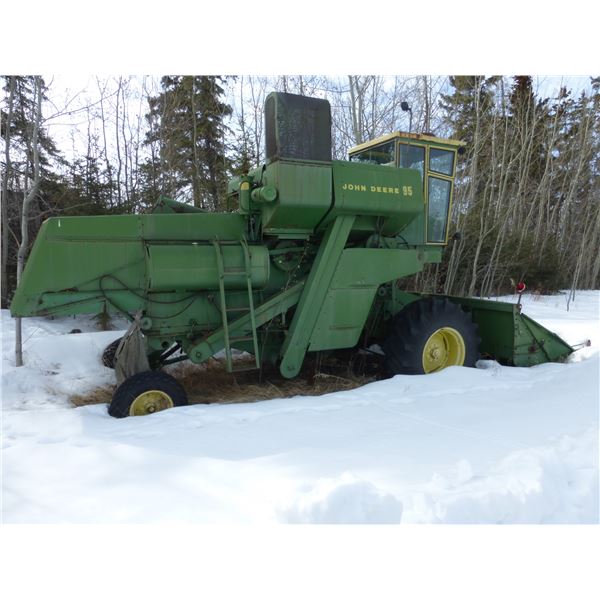 JD 95 Combine (As is)
