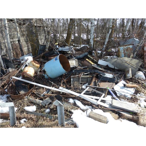 Large pile of iron (not the quad ramps)