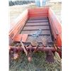 Image 3 : NH 512 single axle manure spreader