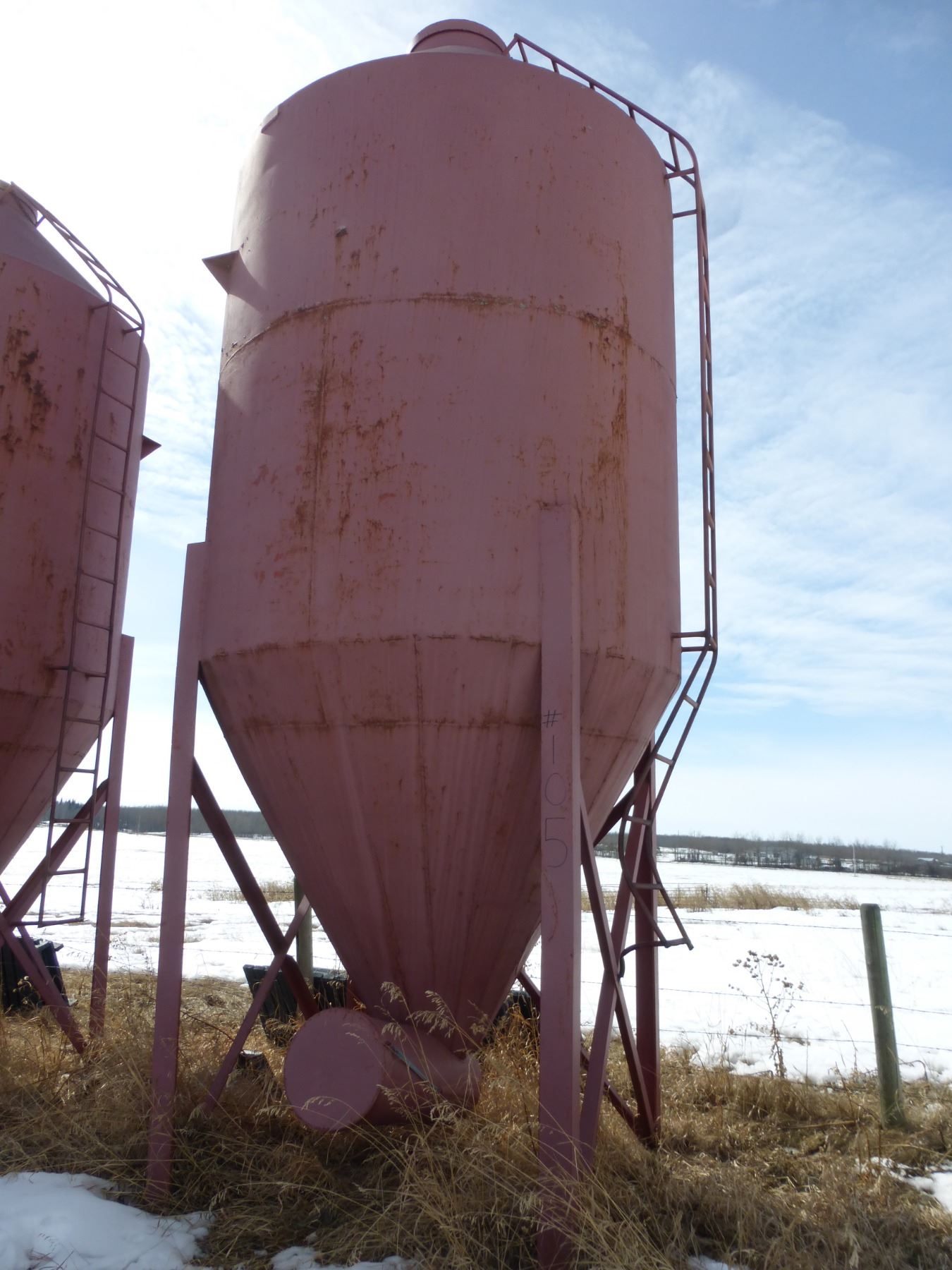 Shell Ring Hopper 2-ring hopper bin c/w skid, red, c/w some seed wheat (to be moved by ...