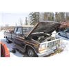 Image 1 : 1979 Ford ext. cab c/w V8 (Buyer responsible to load out by April 29th. If you CAN'T load out by Ap