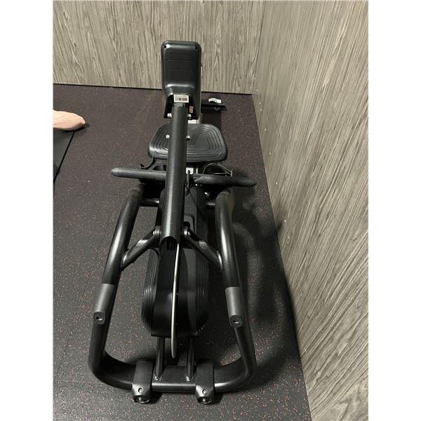 MATRIX COMMERCIAL ROWING MACHINE. MODEL ROWER-02 - Able Auctions