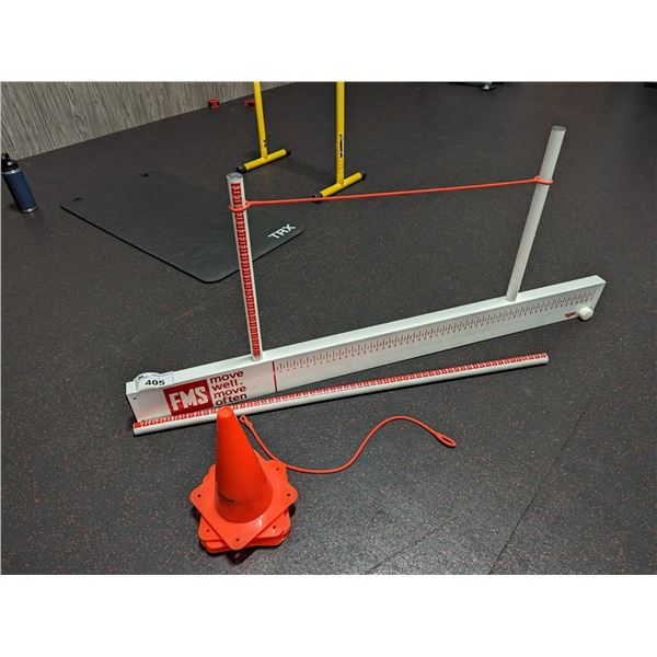 FMS - FUNCTIONAL MOVEMENT TEST KIT AND GROUP OF 6 CONES
