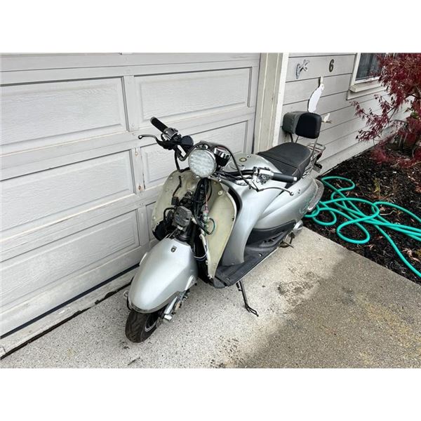 2012 ZNEN SCOOTER