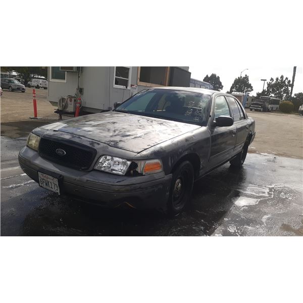 2000 Ford Crown Victoria Police Interceptor