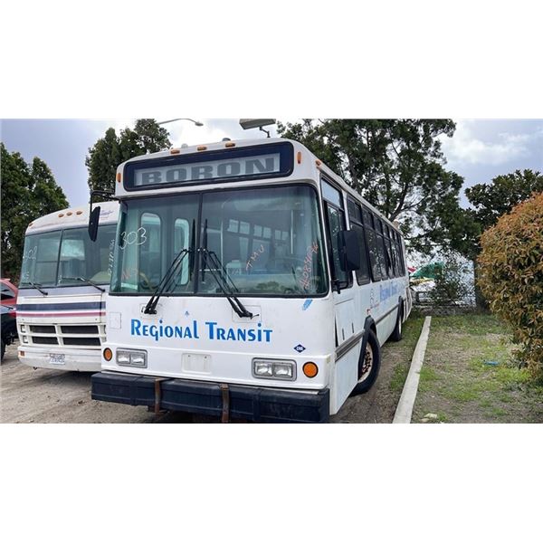 2003 ELDOR BUS