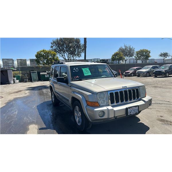 2008 Jeep Commander Sport