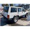 Image 3 : 1996 Jeep Cherokee Sport