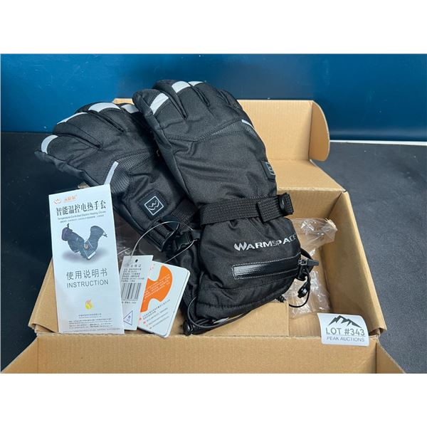 Lot of 1 Pair of Heated Gloves w/ Powerbanks