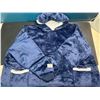 Image 2 : Lot of 1 Wearable Blanket/Oversized Sherpa Hoodie Blanket - Blue - For Adults