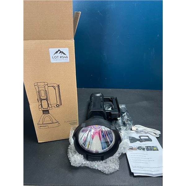 Lot of 1 Powerful/Lightweight Flashlight