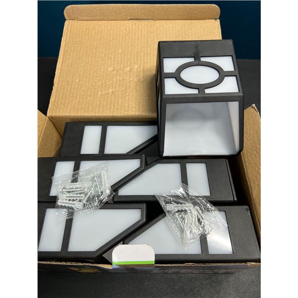 Lot of Solar Fence Lights - 6PCS