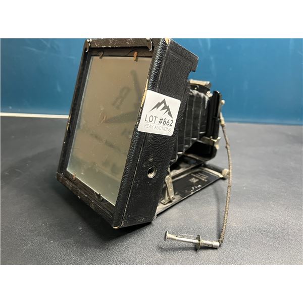 Lot of 1 Vintage Film Pocket Camera (*Used)