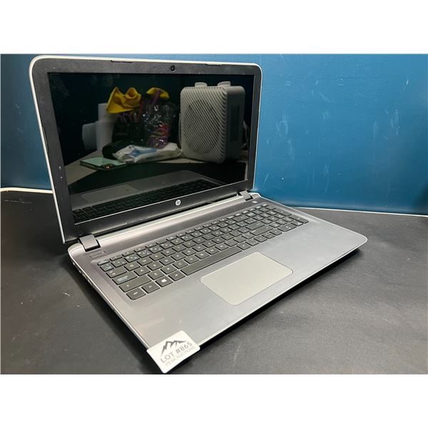 Lot of 1 HP Laptop (*Used)