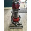 Image 2 : Lot of 1 Dyson Upright Vacuum (*Used)