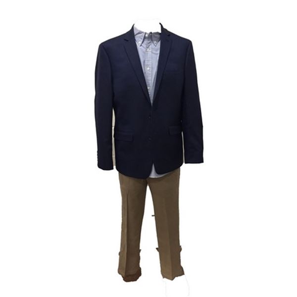 Father Stu Stuart Long (Mark Wahlberg) Hero Movie Costumes