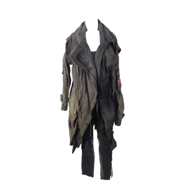 Resident Evil: The Final Chapter Alice (Milla Jovovich) Movie Costumes