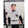 Image 2 : Mickey Mantle Signed Photo with Collector Cards