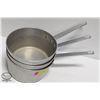 Image 1 : THREE 3QT HD ALUMINUM SAUCEPANS / POTS