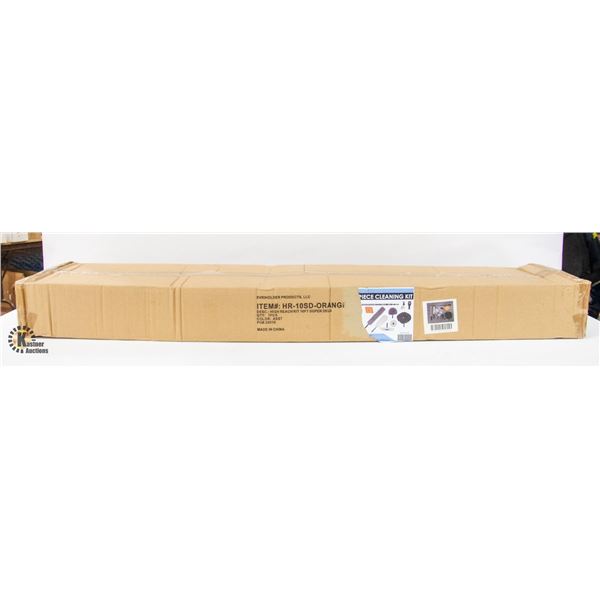 NEW DELUXE 10PC HIGH REACH CLEANING KIT