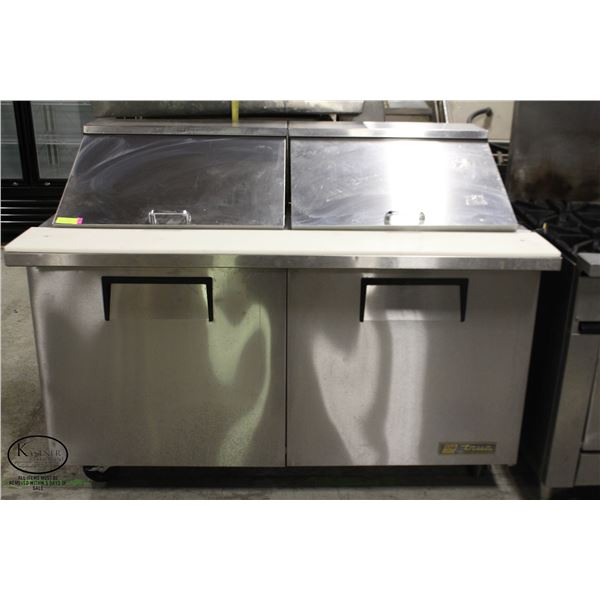 TRUE STAINLESS STEEL 2-DOOR SANDWICH PREP TABLE