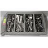 Image 1 : 4 COMPARTMENT CUTLERY TRAY W/ ASSORTED CUTLERY