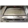 Image 1 : 3' STAR ULTRAMAX FLAT TOP GRILL / GRIDDLE