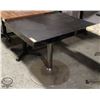 Image 1 : GROUP OF 9 SQUARE TABLES W/ PLASTIC TOP FINISH